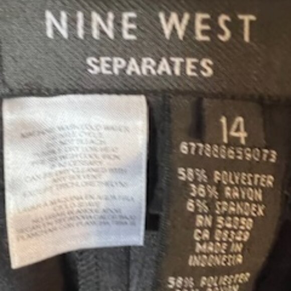 Dressy Nine West Dark Grey Crops 36% Rayon, Size 14 - Picture 3 of 3